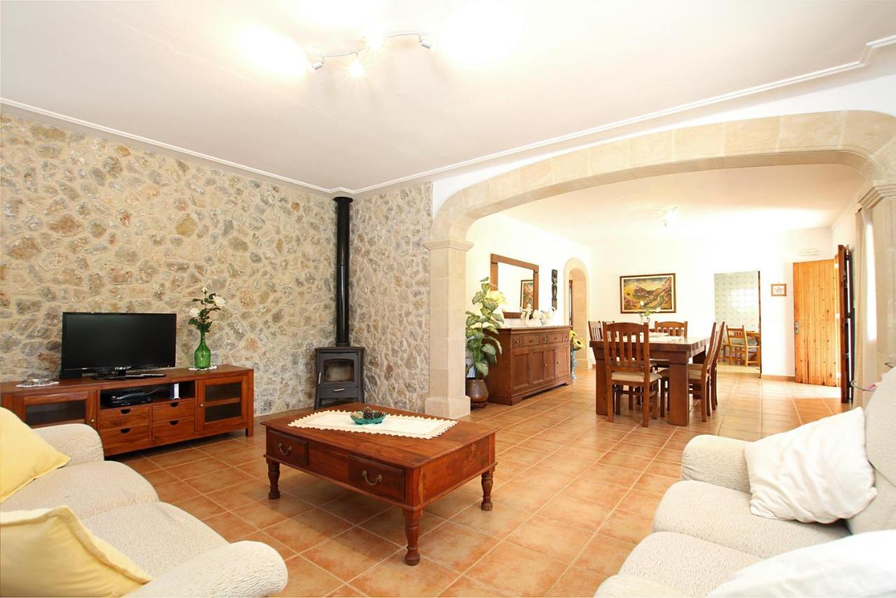 Rei Villa
